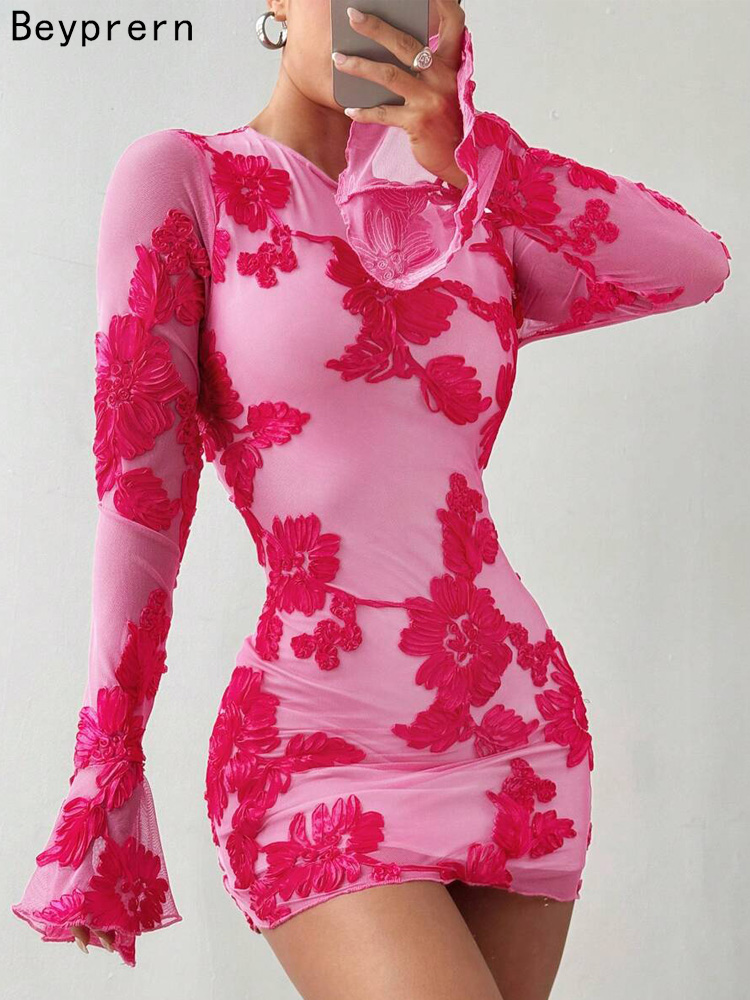 Summer Zara - Beyprern Glam rückenfreies rosafarbenes Blumen-Mesh-Kurzkleid, elegante